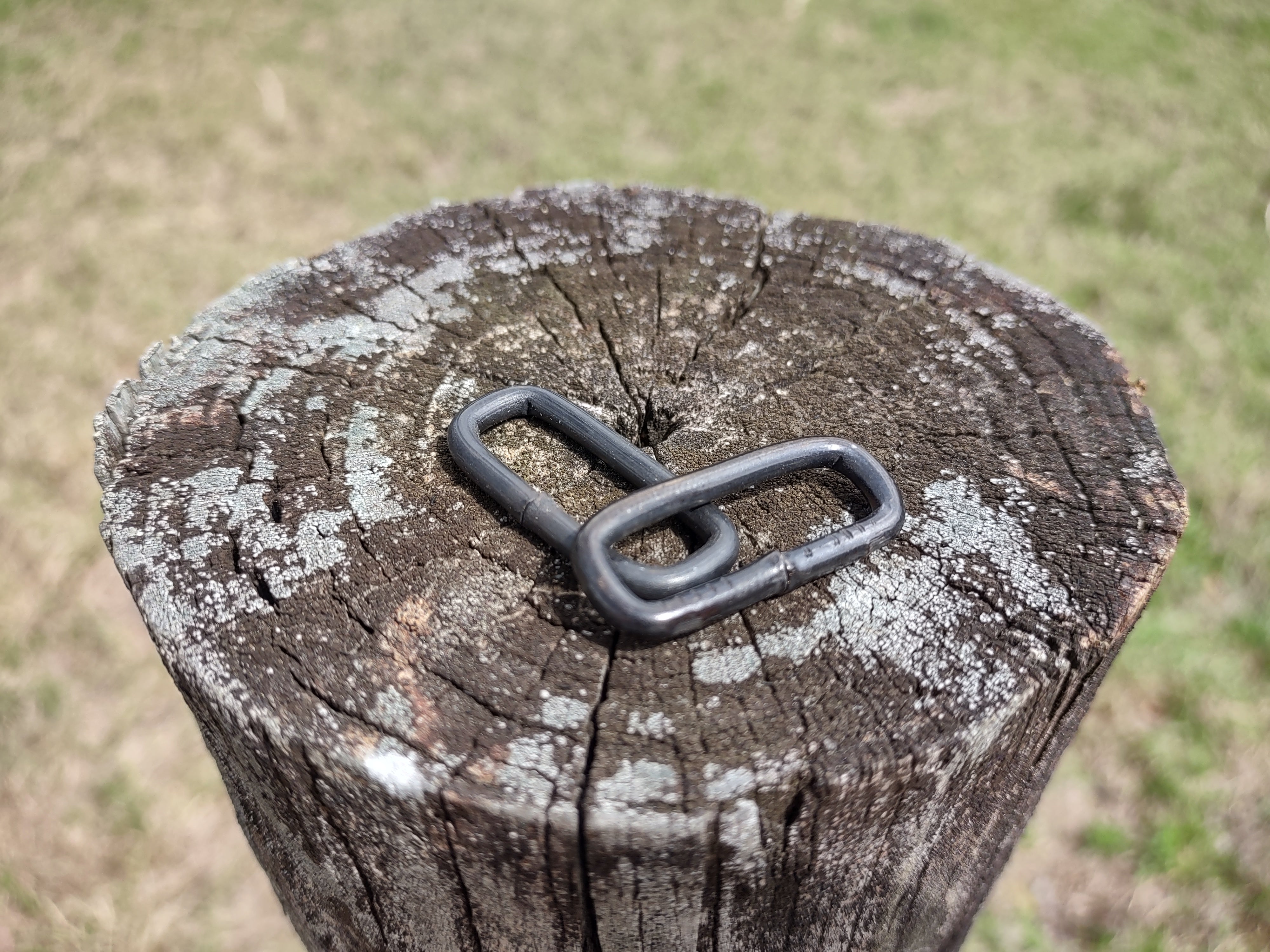 Loop Metel 1in Loops, metal – Hub City Outdoors LLC